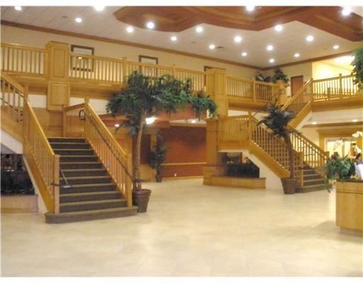 For Sale: $78,800 (1 beds, 1 baths, 570 Square Feet)