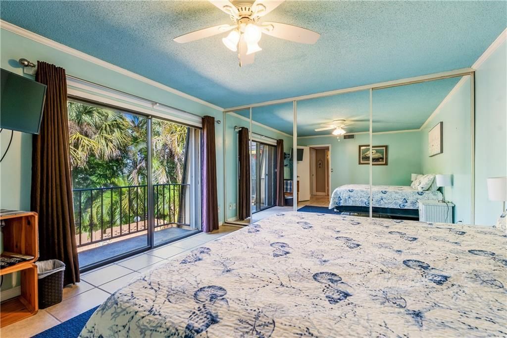 For Sale: $155,000 (2 beds, 1 baths, 1236 Square Feet)