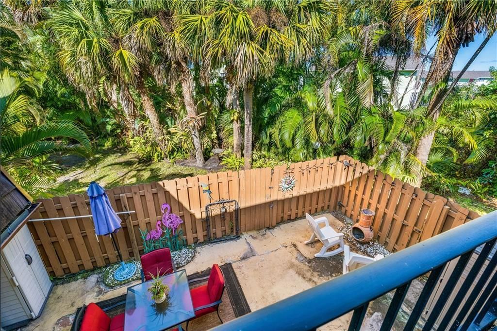 For Sale: $155,000 (2 beds, 1 baths, 1236 Square Feet)