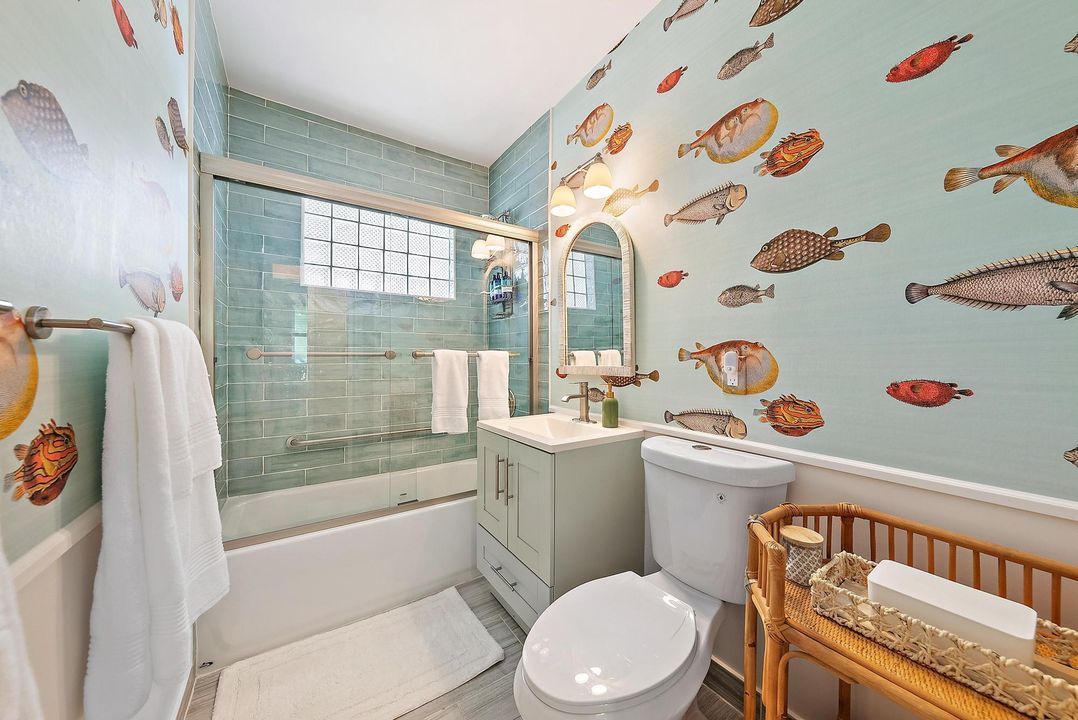 For Rent: $13,000 (3 beds, 2 baths, 1683 Square Feet)