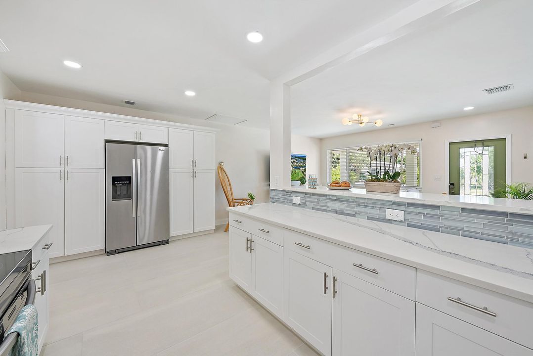 For Rent: $13,000 (3 beds, 2 baths, 1683 Square Feet)