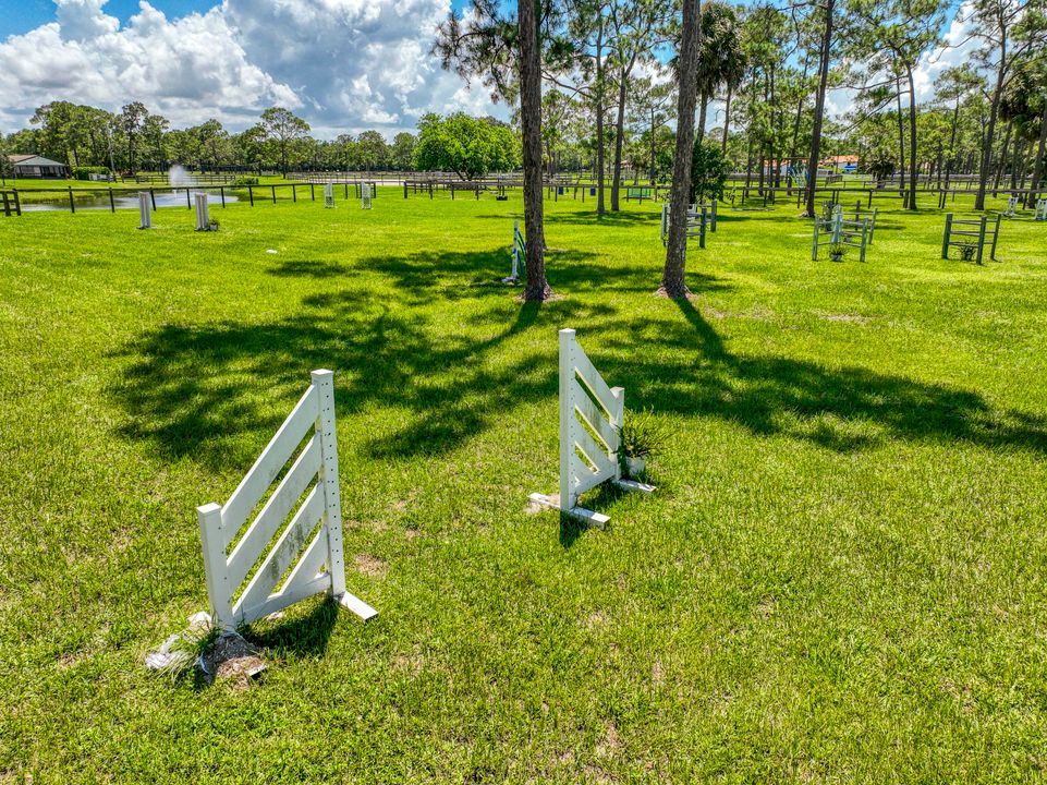 For Sale: $3,994,980 (6 beds, 6 baths, 5560 Square Feet)