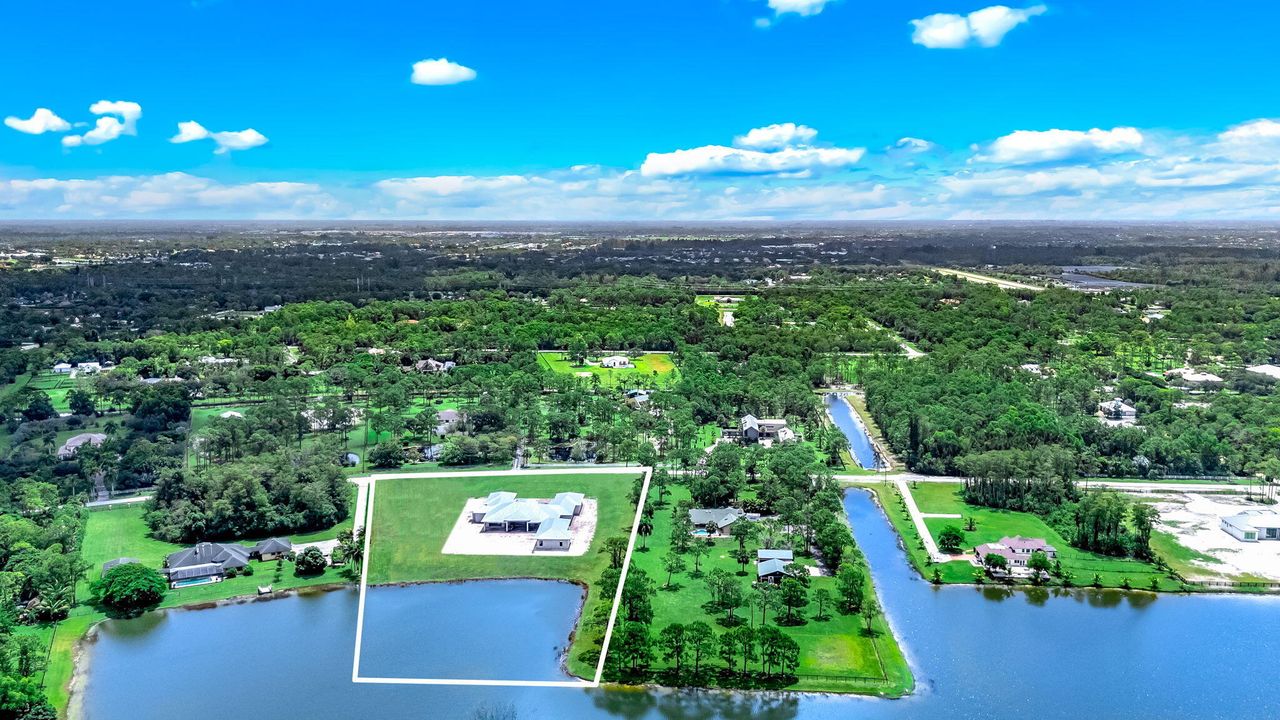 For Sale: $6,500,000 (8 beds, 6 baths, 7273 Square Feet)