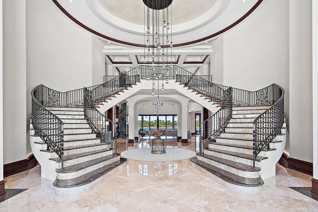 En Venta: $39,900,000 (6 camas, 7 baños, 19206 Pies cuadrados)