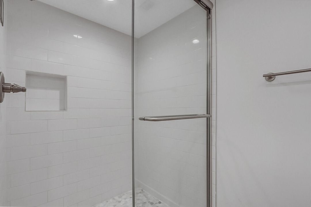 В аренду: $3,000 (2 спален, 2 ванн, 1366 Квадратных фут)