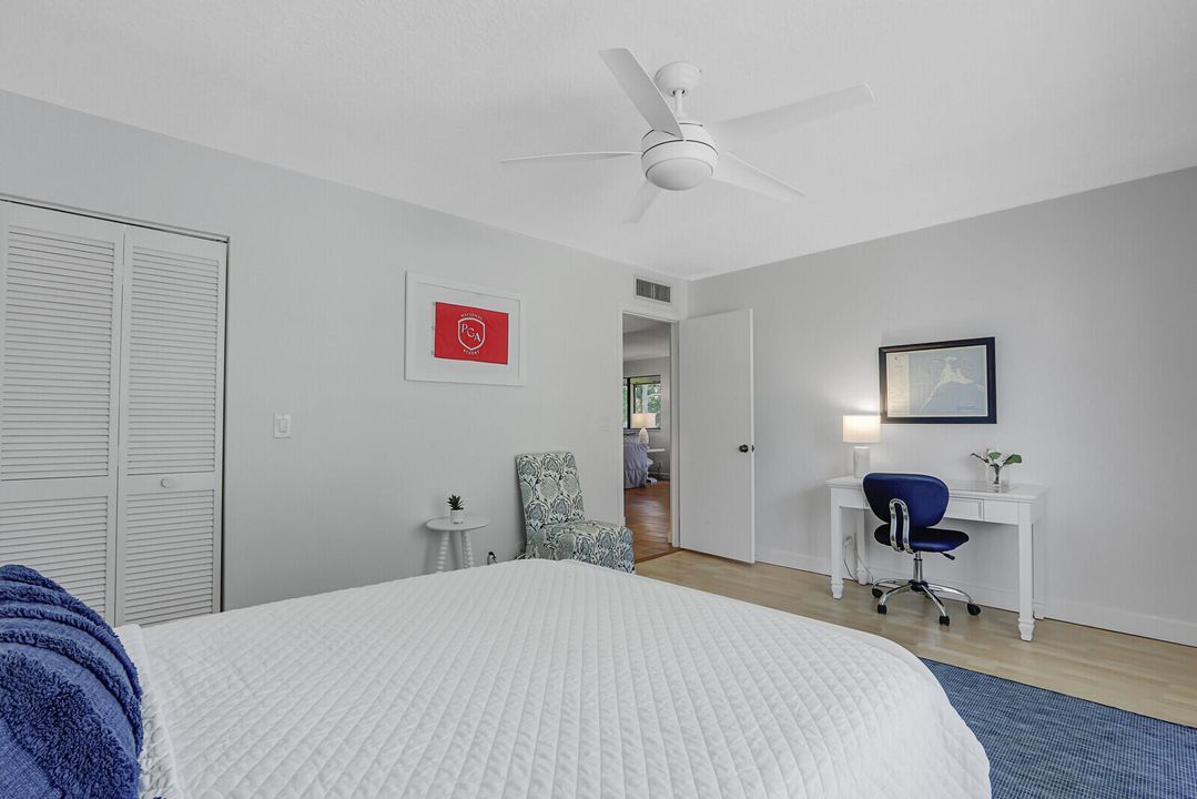 В аренду: $3,000 (2 спален, 2 ванн, 1366 Квадратных фут)