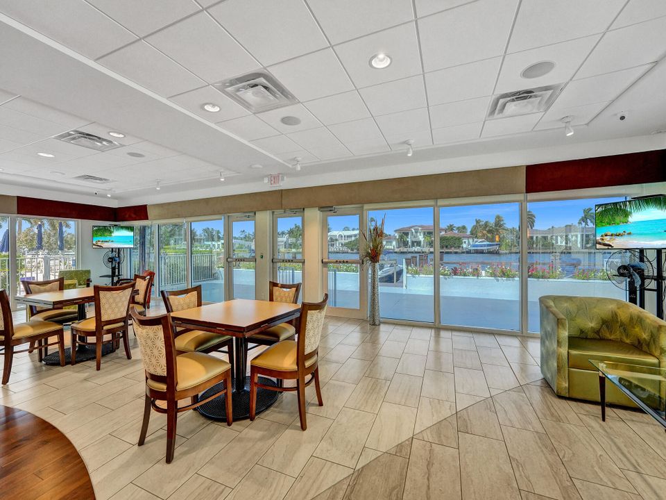 Active With Contract: $4,500 (2 beds, 2 baths, 1201 Square Feet)