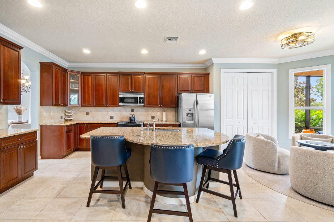 For Sale: $869,900 (4 beds, 3 baths, 3646 Square Feet)