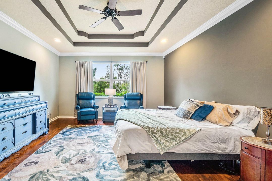 For Sale: $869,900 (4 beds, 3 baths, 3646 Square Feet)