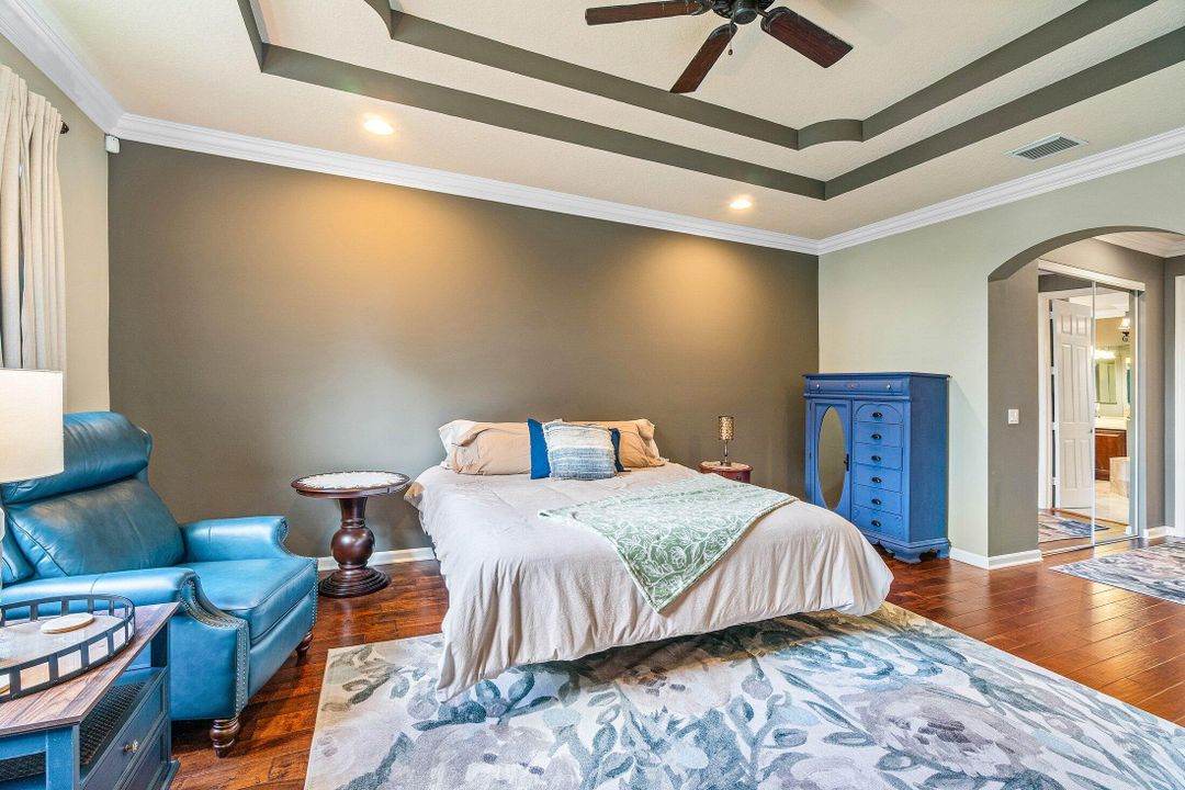 For Sale: $869,900 (4 beds, 3 baths, 3646 Square Feet)