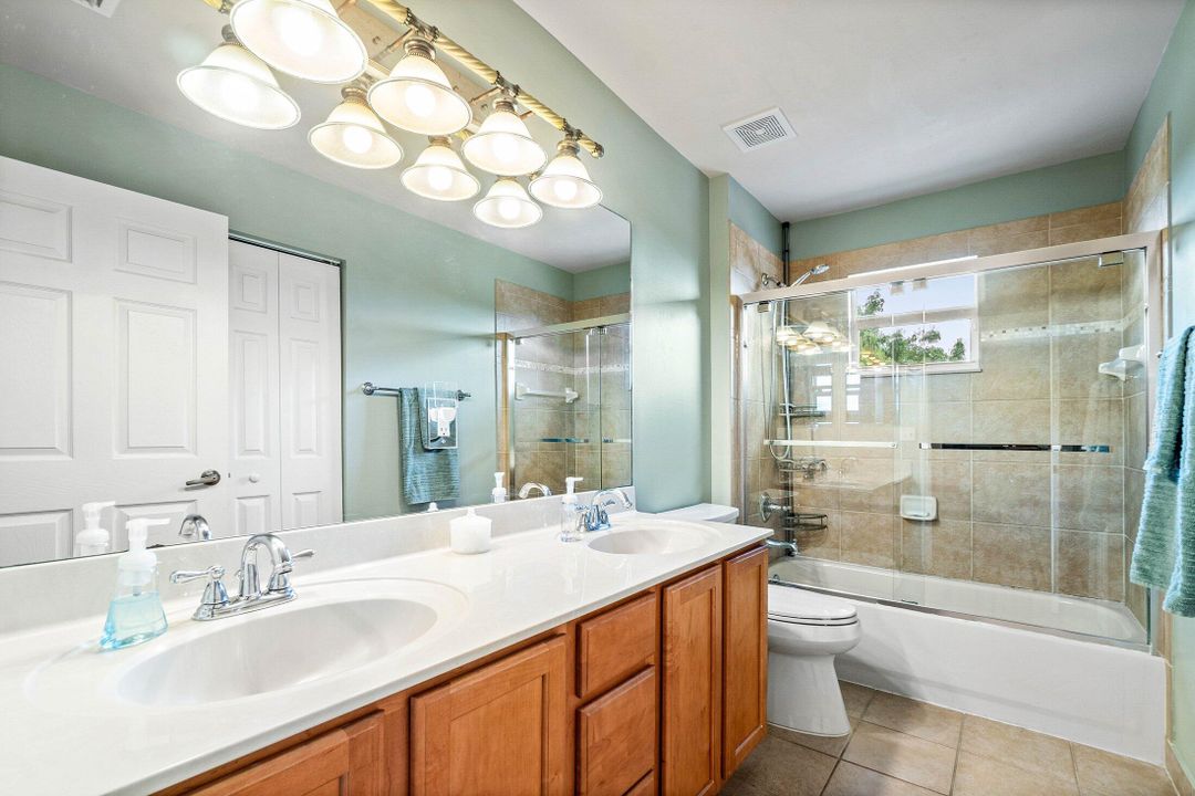 For Sale: $869,900 (4 beds, 3 baths, 3646 Square Feet)