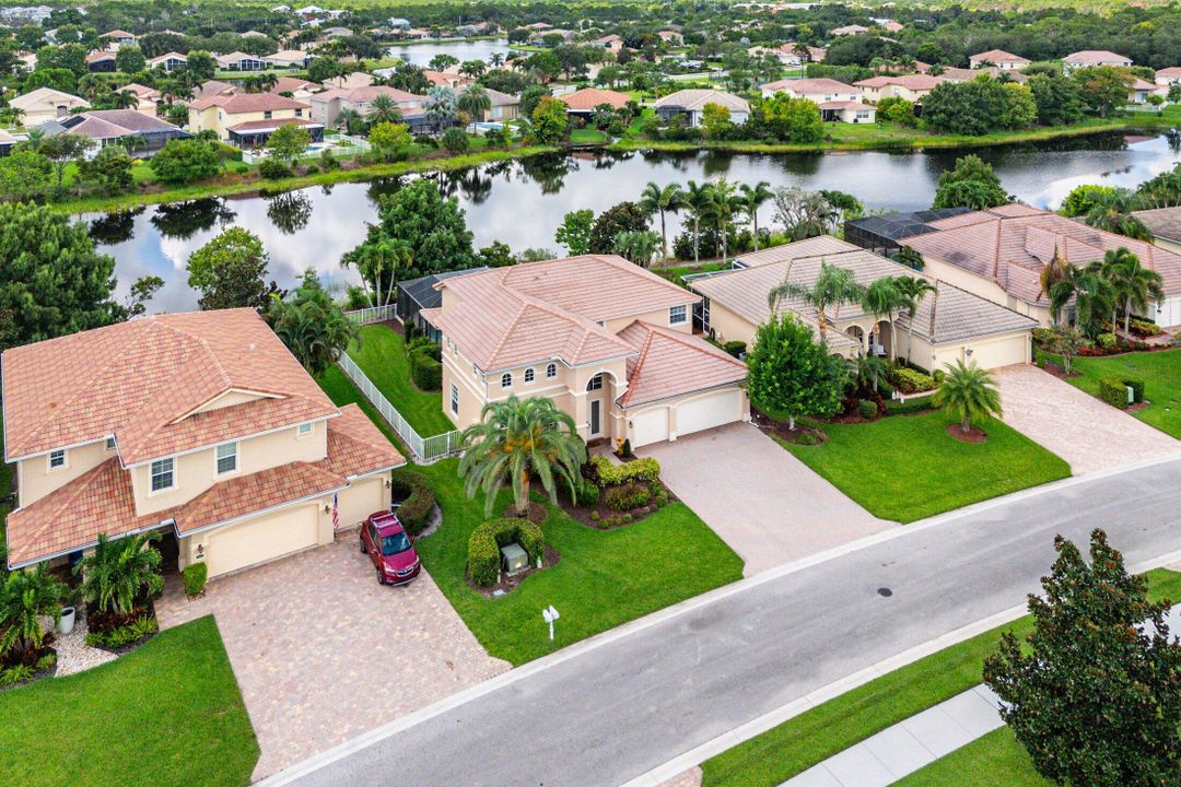 For Sale: $869,900 (4 beds, 3 baths, 3646 Square Feet)