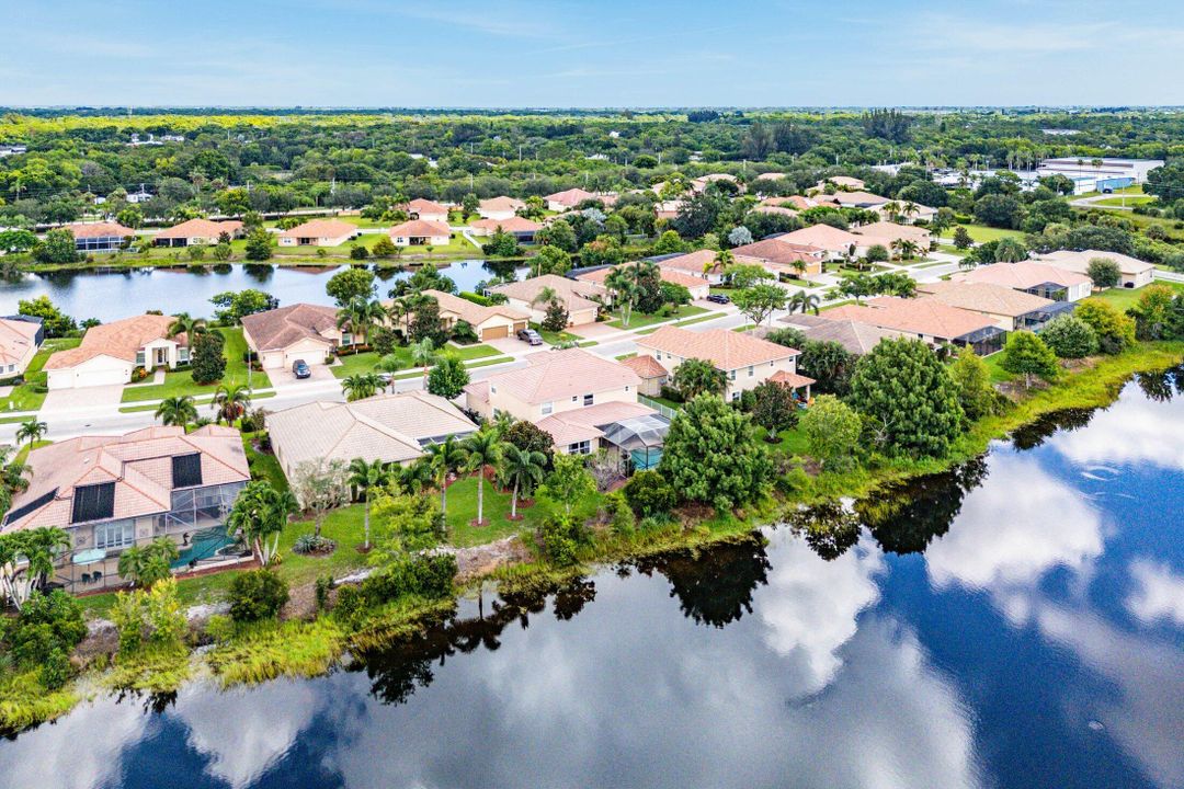 For Sale: $869,900 (4 beds, 3 baths, 3646 Square Feet)