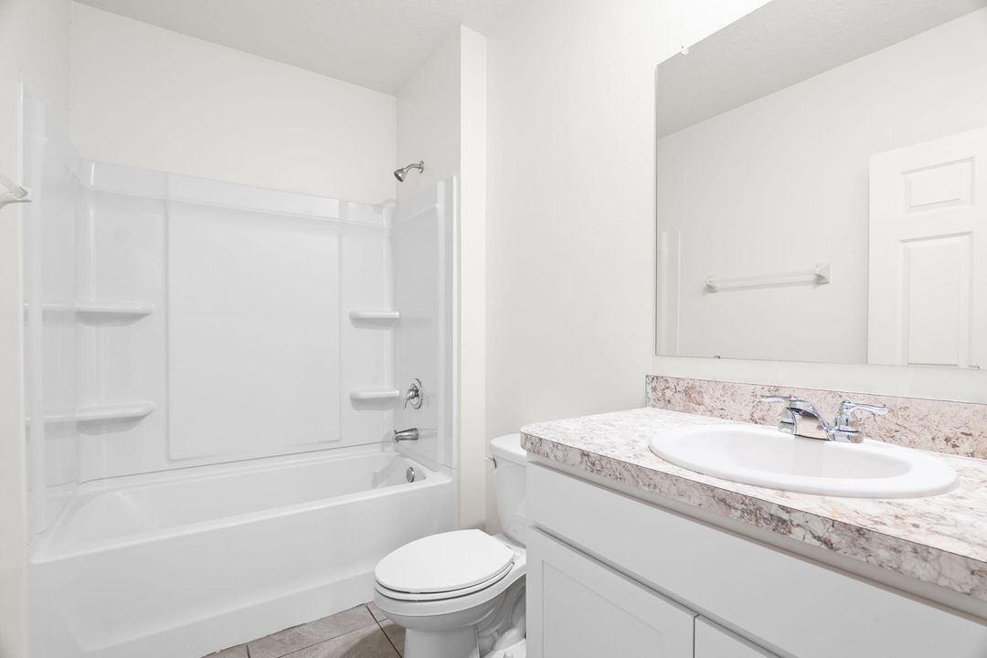 En Renta: $2,100 (4 camas, 2 baños, 1830 Pies cuadrados)