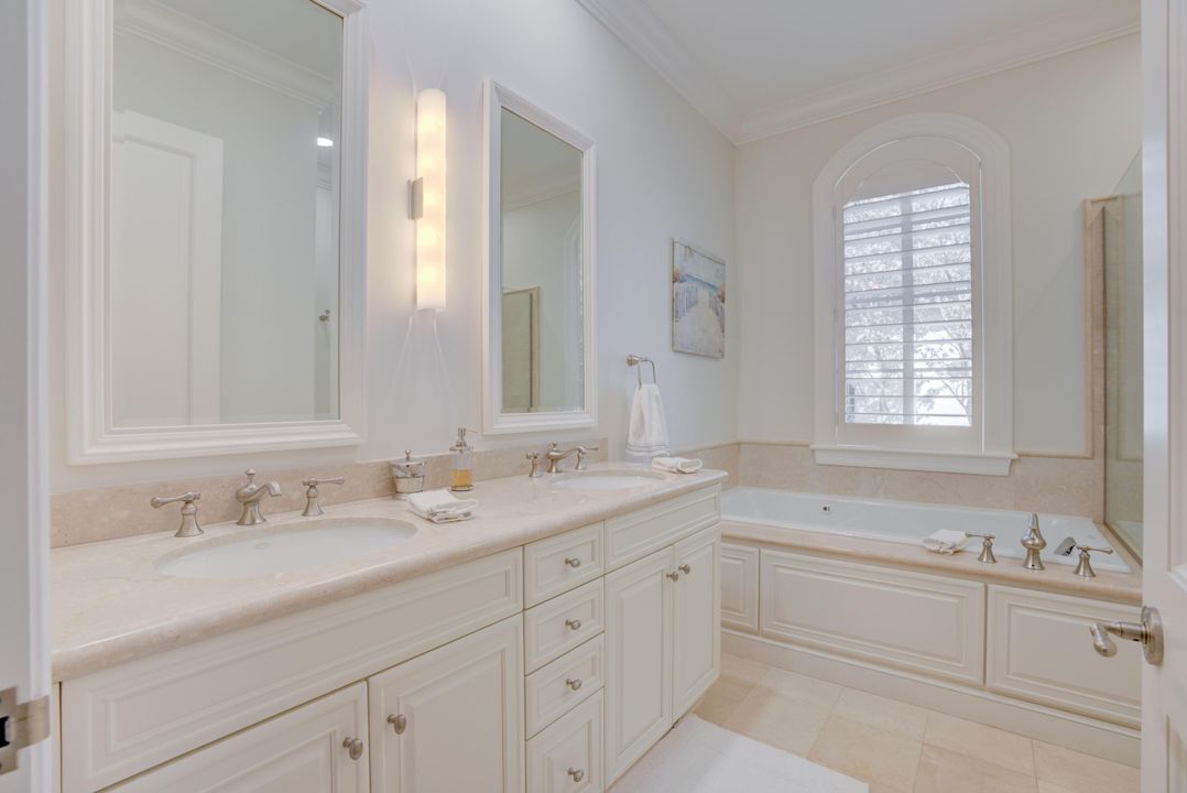 En Renta: $19,900 (4 camas, 4 baños, 4121 Pies cuadrados)