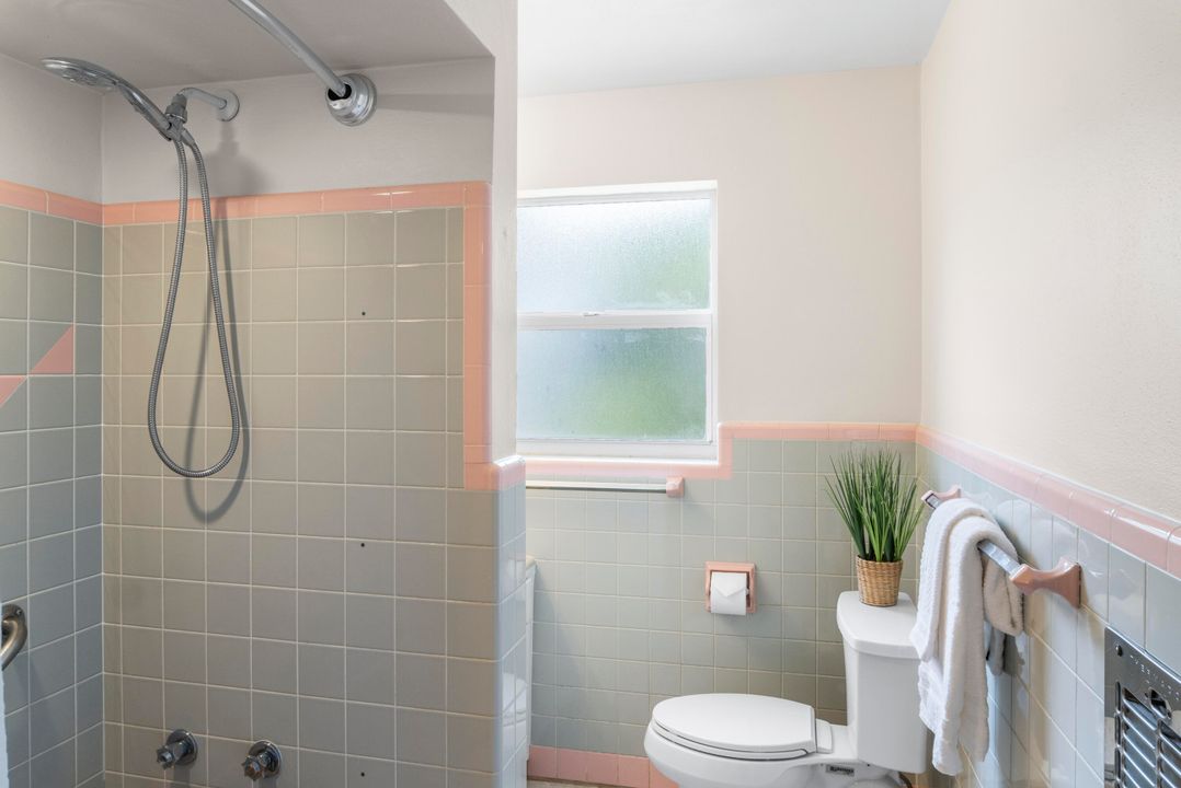 Activo con contrato: $315,000 (3 camas, 2 baños, 1488 Pies cuadrados)