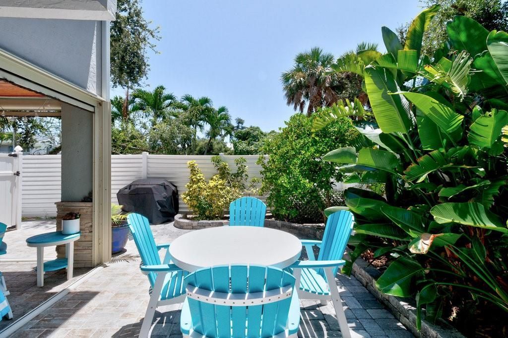 待售: $625,000 (2 贝兹, 2 浴室, 1676 平方英尺)