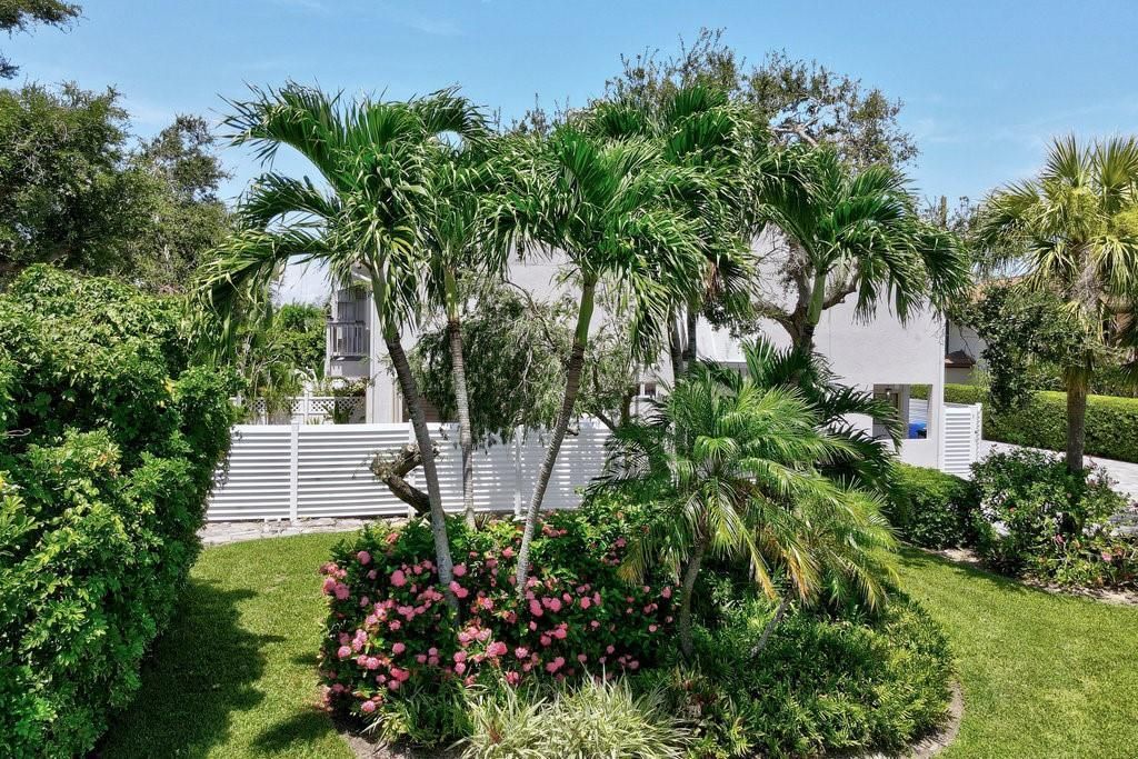 待售: $625,000 (2 贝兹, 2 浴室, 1676 平方英尺)