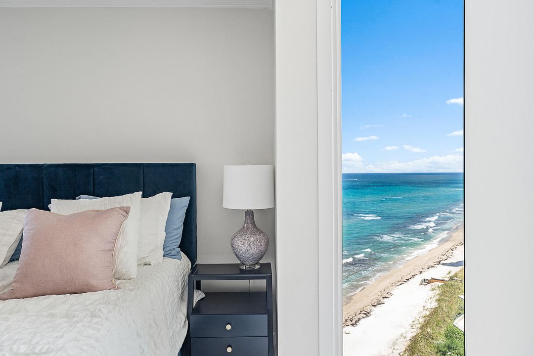 合同活跃: $9,000 (2 贝兹, 2 浴室, 1558 平方英尺)