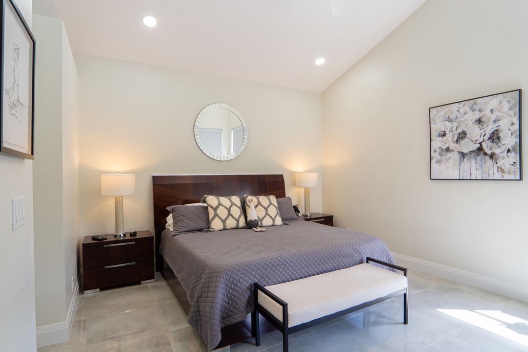 Activo con contrato: $12,995 (2 camas, 2 baños, 1689 Pies cuadrados)