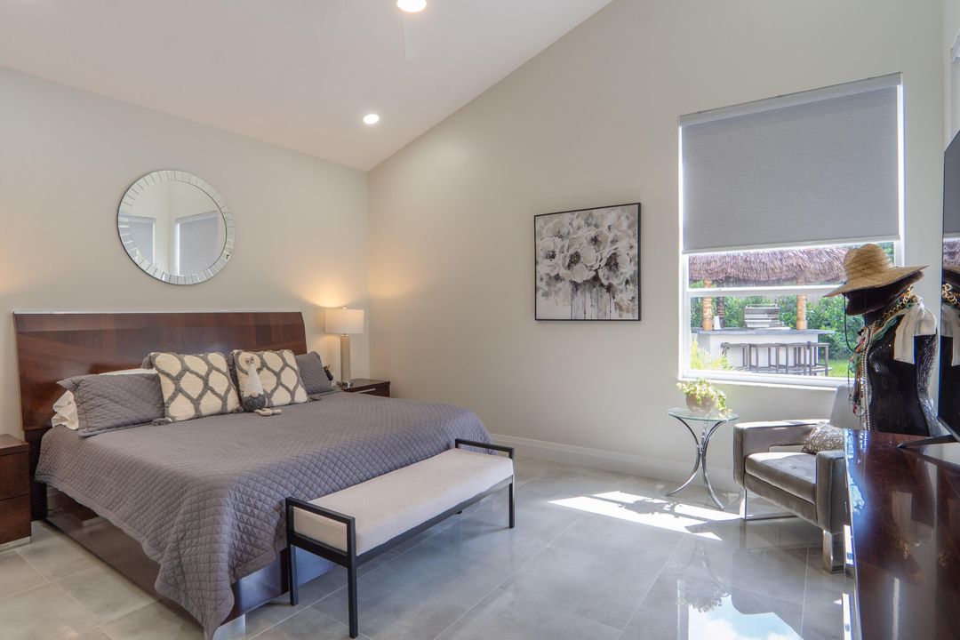 Activo con contrato: $12,995 (2 camas, 2 baños, 1689 Pies cuadrados)