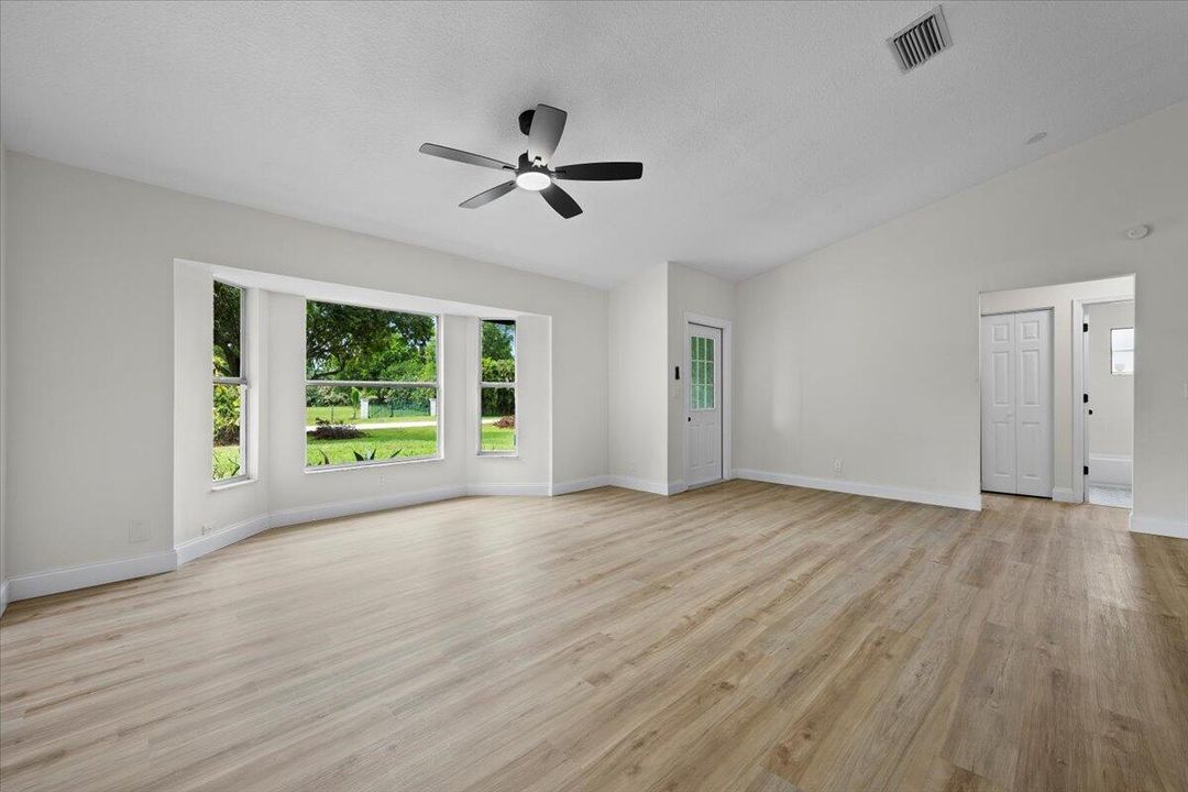 Active With Contract: $595,000 (4 beds, 2 baths, 1504 Square Feet)