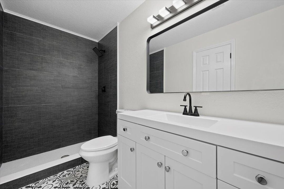 Active With Contract: $595,000 (4 beds, 2 baths, 1504 Square Feet)