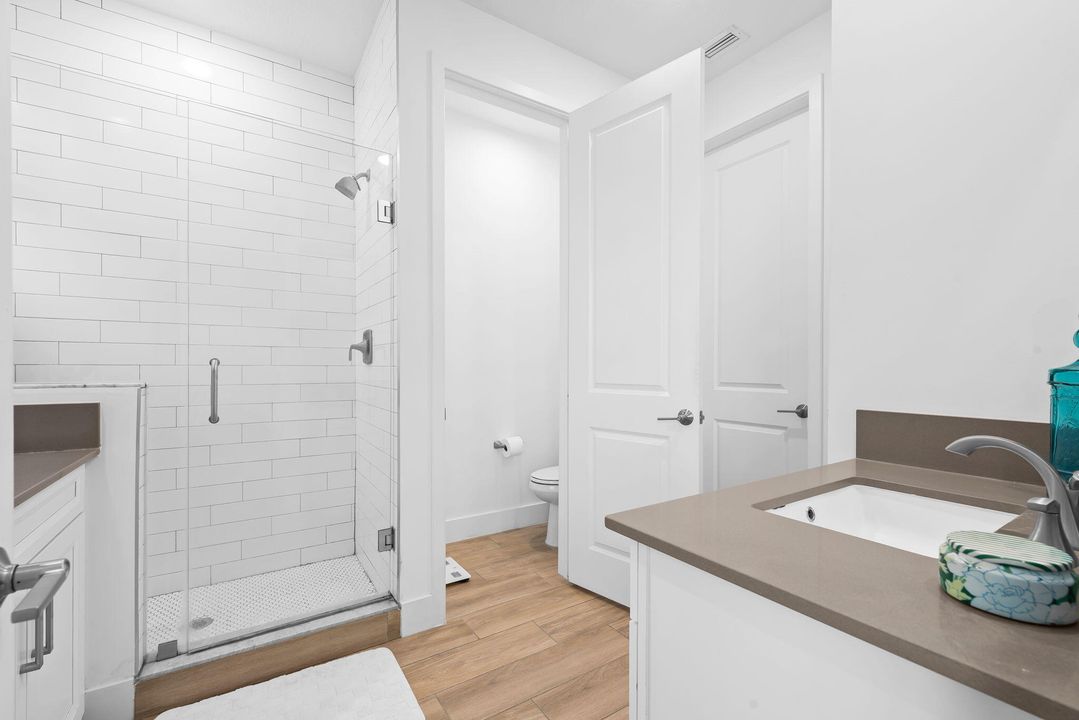 Active With Contract: $630,000 (3 beds, 2 baths, 2320 Square Feet)