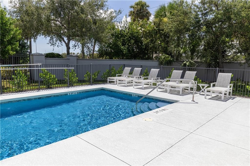 出租: $2,500 (3 贝兹, 2 浴室, 1624 平方英尺)