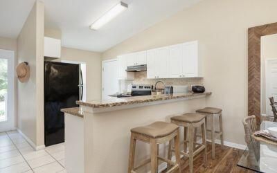 For Rent: $3,850 (2 beds, 2 baths, 1152 Square Feet)