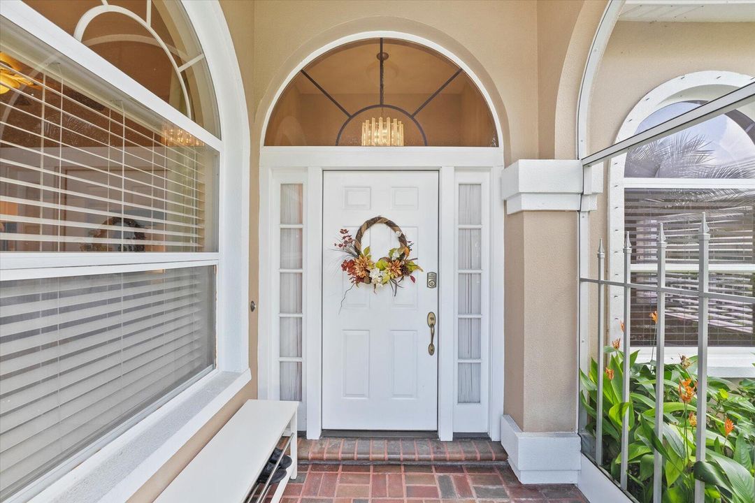 Active With Contract: $3,700 (3 beds, 2 baths, 2271 Square Feet)