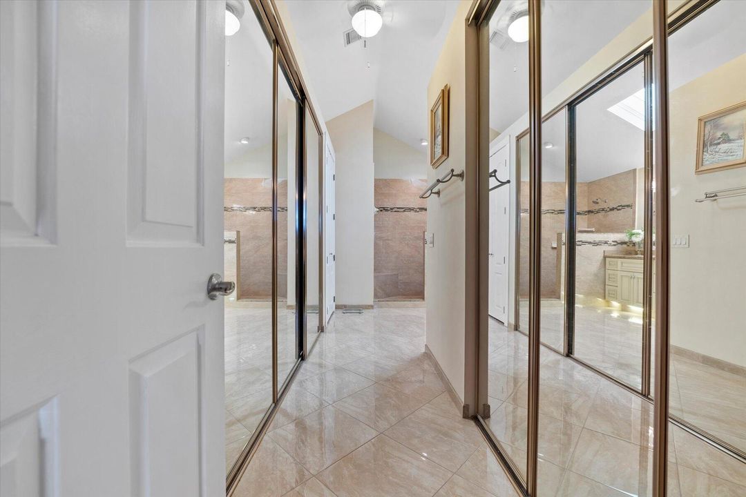 Active With Contract: $3,700 (3 beds, 2 baths, 2271 Square Feet)