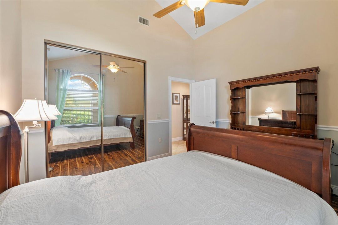 Active With Contract: $3,700 (3 beds, 2 baths, 2271 Square Feet)