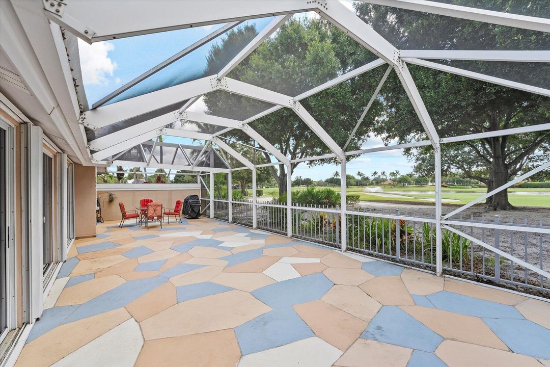 Active With Contract: $3,700 (3 beds, 2 baths, 2271 Square Feet)