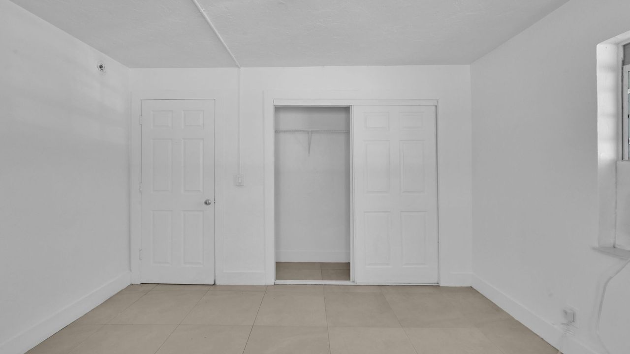 For Sale: $1,250,000 (0 beds, 0 baths, 4528 Square Feet)