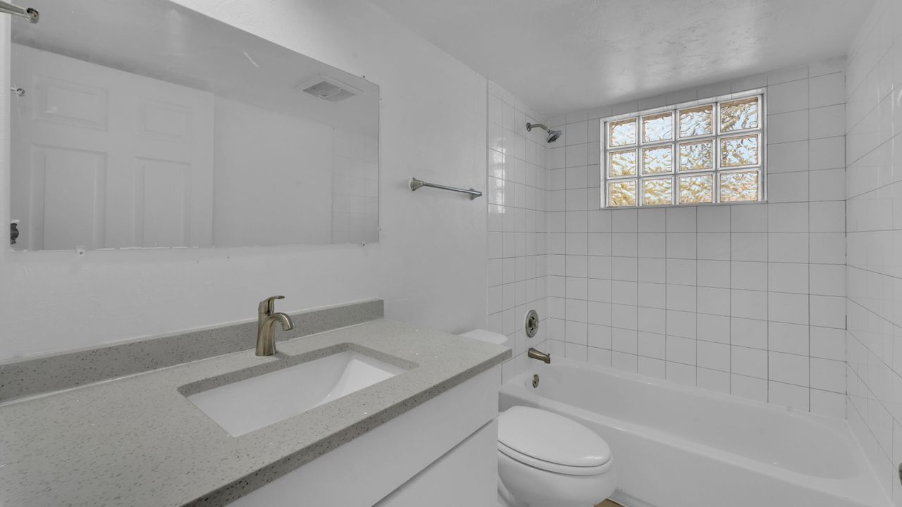 For Sale: $1,250,000 (0 beds, 0 baths, 4528 Square Feet)