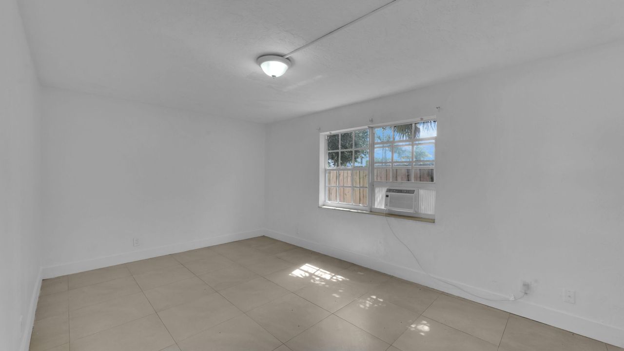 For Sale: $1,250,000 (0 beds, 0 baths, 4528 Square Feet)