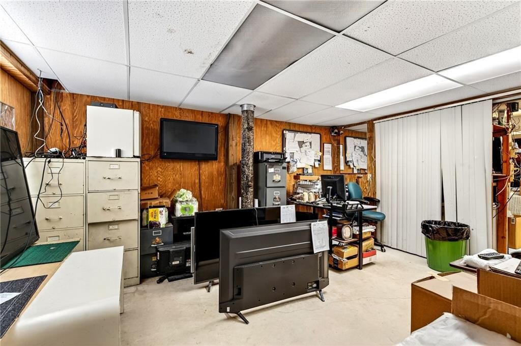 For Sale: $775,000 (0 beds, 0 baths, 4670 Square Feet)