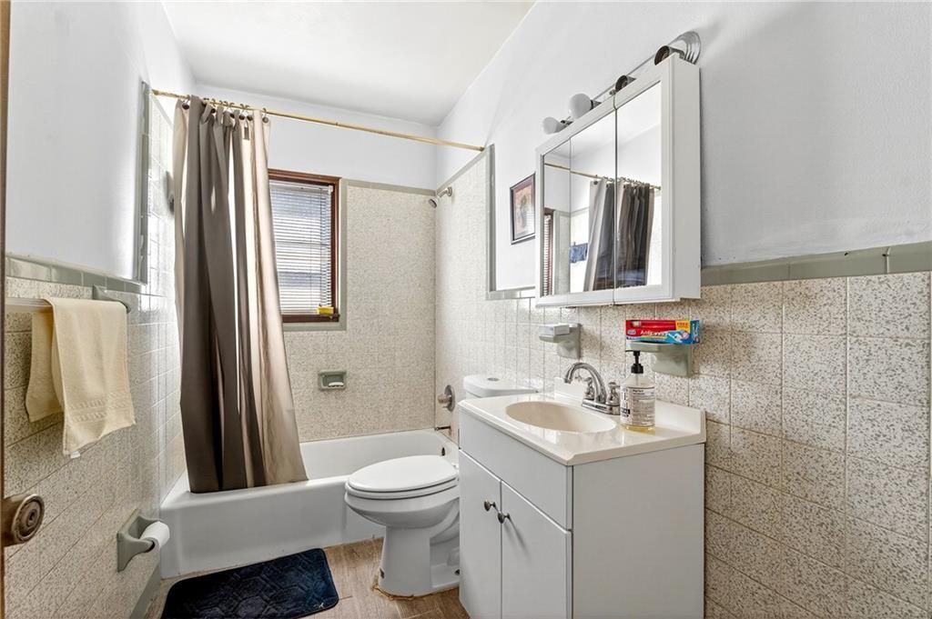 For Sale: $775,000 (0 beds, 0 baths, 4670 Square Feet)