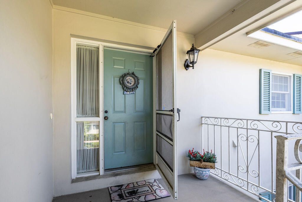 待售: $295,000 (2 贝兹, 2 浴室, 1540 平方英尺)