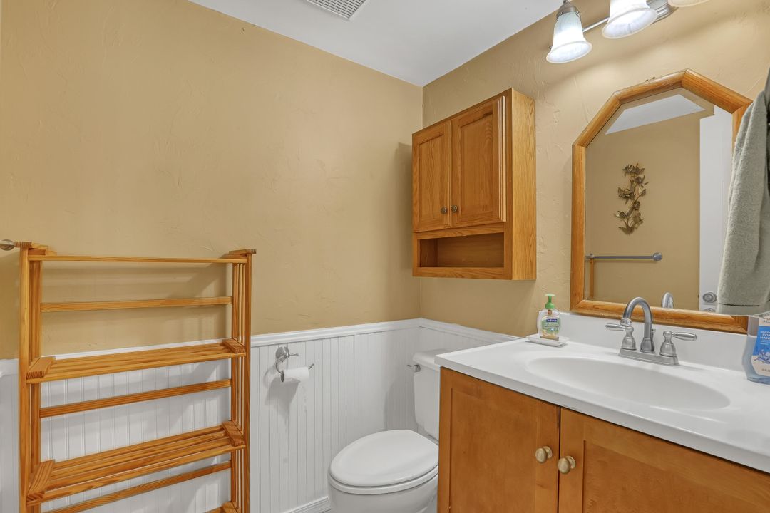 Под контрактом: $235,000 (2 спален, 2 ванн, 1384 Квадратных фут)