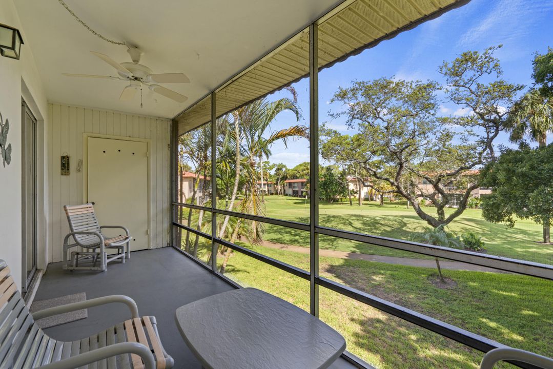 Active With Contract: $59,900 (1 beds, 1 baths, 699 Square Feet)