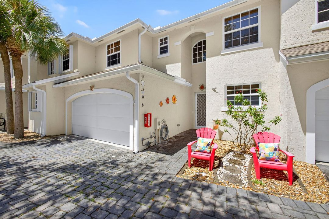 待售: $575,000 (3 贝兹, 2 浴室, 1637 平方英尺)