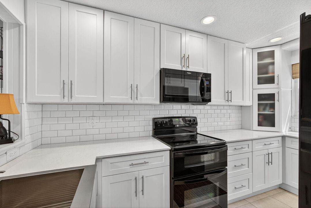 待售: $575,000 (3 贝兹, 2 浴室, 1637 平方英尺)