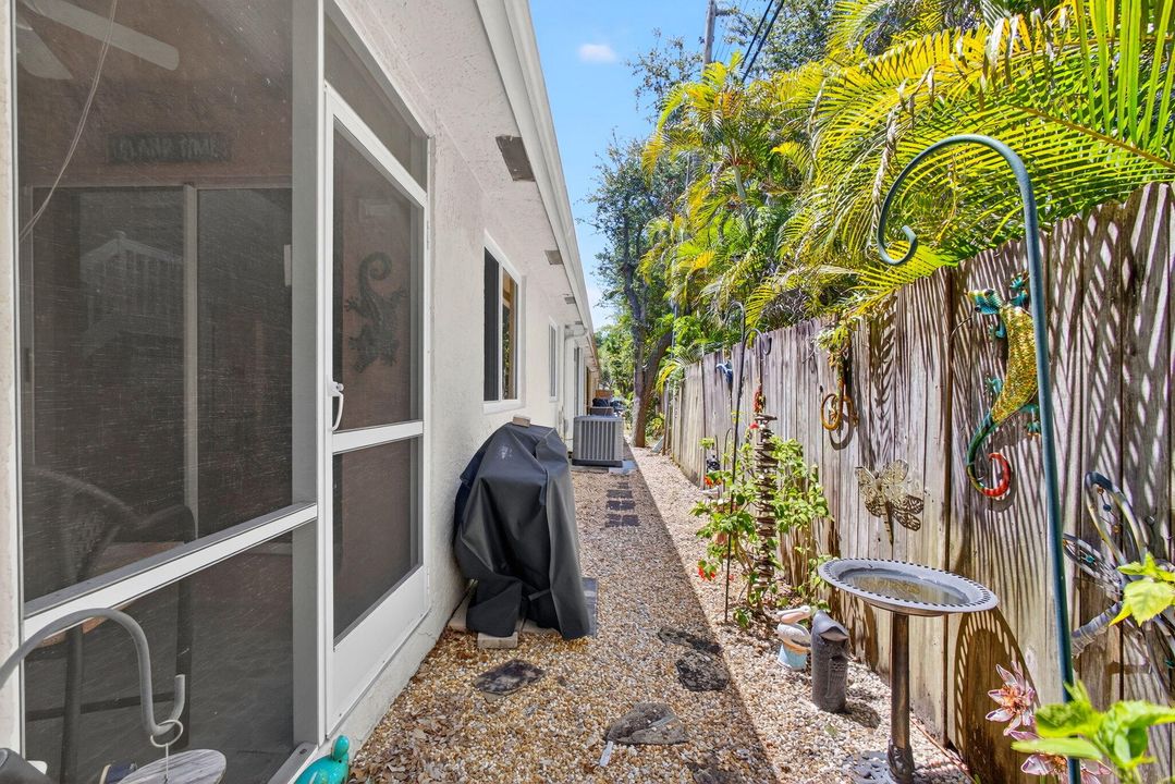 待售: $575,000 (3 贝兹, 2 浴室, 1637 平方英尺)