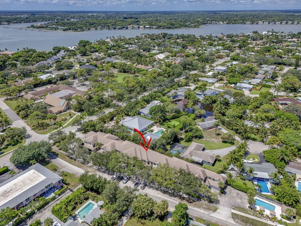 待售: $575,000 (3 贝兹, 2 浴室, 1637 平方英尺)