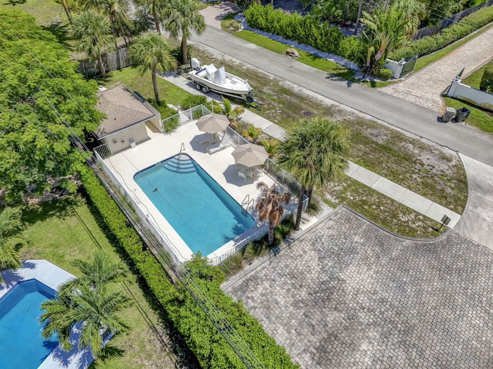 待售: $575,000 (3 贝兹, 2 浴室, 1637 平方英尺)