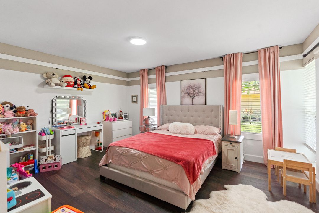 For Sale: $1,190,000 (5 beds, 3 baths, 3210 Square Feet)