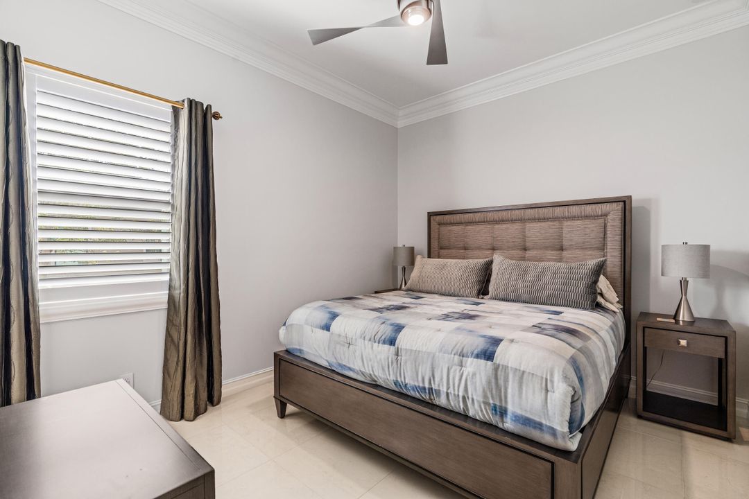 For Rent: $25,000 (4 beds, 5 baths, 3735 Square Feet)