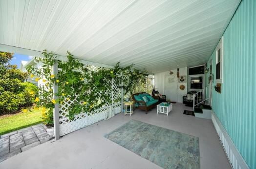 For Sale: $99,000 (2 beds, 2 baths, 1262 Square Feet)